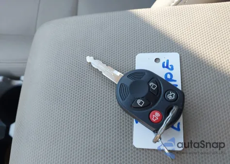 2010 Ford Escape Xlt из США, поврежденный, VIN 1FMCU9DGXAKB42936